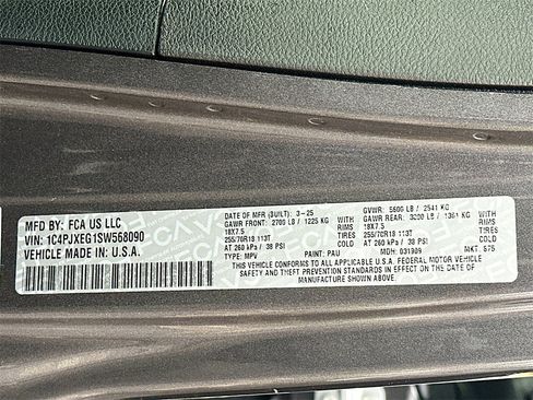 Used 2025 Jeep Wrangler Sahara w/ Safety Group image 27