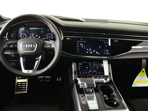 New 2026 Audi Q8 Prestige image 3