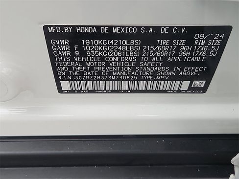 Certified 2025 Honda HR-V LX image 14