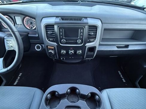 Used 2017 RAM 1500 Express image 26