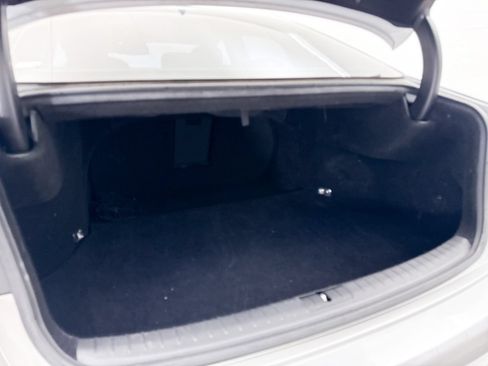 Used 2016 Hyundai Genesis 3.8 RWD image 26