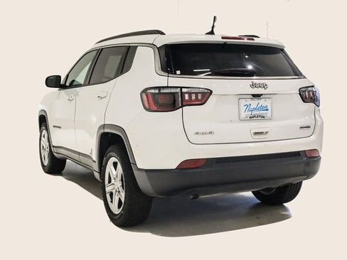 Used 2023 Jeep Compass Latitude image 8