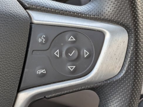 Certified 2023 GMC Terrain SLE w/ Driver Convenience Package FWD image 25