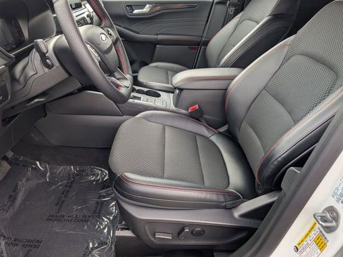 New 2026 Ford Escape ST-Line w/ Cold Weather Package AWD/4WD image 20