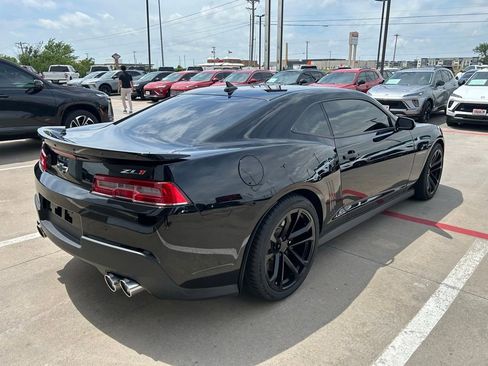Used 2015 Chevrolet Camaro ZL1 RWD image 5