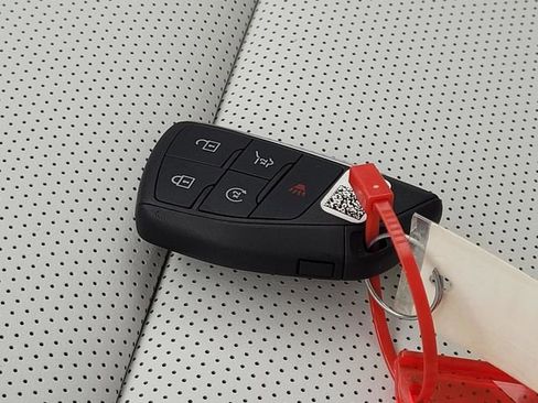 New 2026 Buick Enclave Avenir w/ Super Cruise Package AWD/4WD image 27