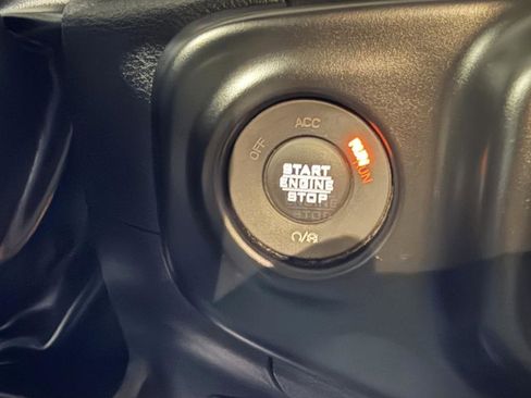 Used 2022 Jeep Wrangler Unlimited Sahara image 64