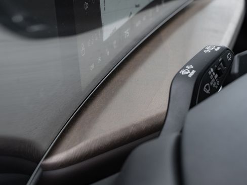 New 2025 Audi Q5 Premium Plus image 16