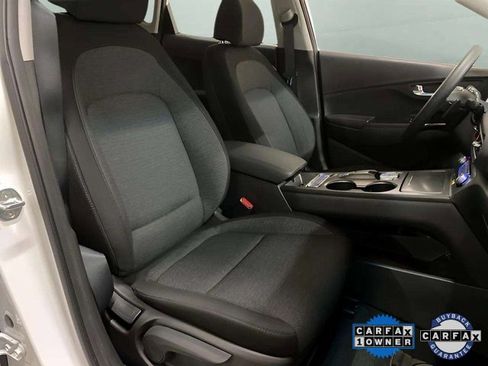 Used 2023 Hyundai Kona SE w/ Cargo Package image 79