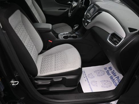 Certified 2022 Chevrolet Equinox LS w/ LS Convenience Package AWD/4WD image 30