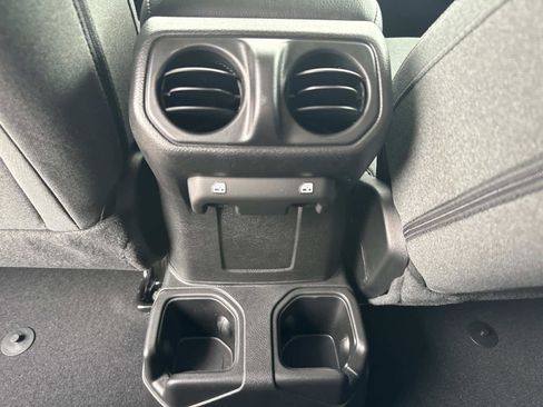 New 2026 Jeep Wrangler Unlimited Sport image 9