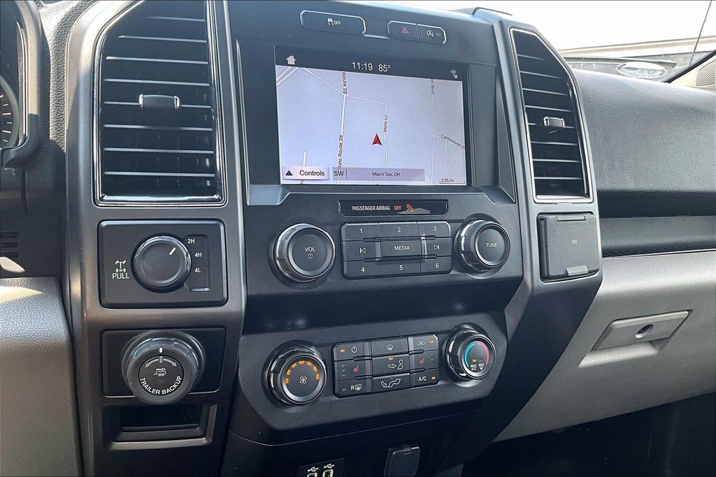 Used 2019 Ford F150 XLT w/ Equipment Group 302A Luxury AWD/4WD image 29