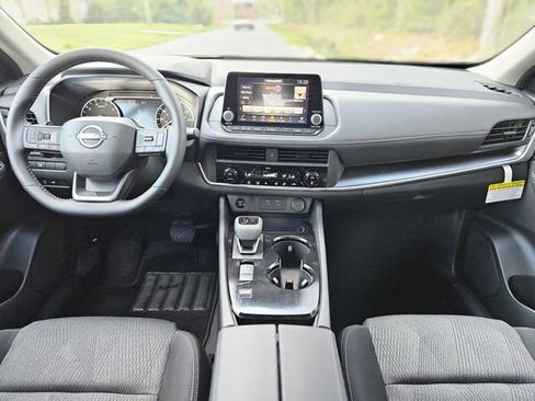 New 2026 Nissan Rogue SV image 14