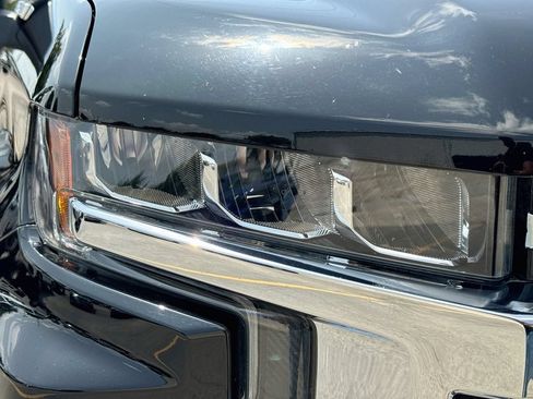 Used 2020 Chevrolet Silverado 1500 LT w/ Texas Edition RWD image 36
