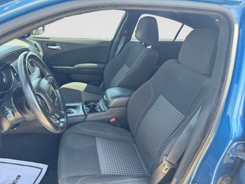 Used 2023 Dodge Charger SXT w/ Blacktop Package RWD image 11
