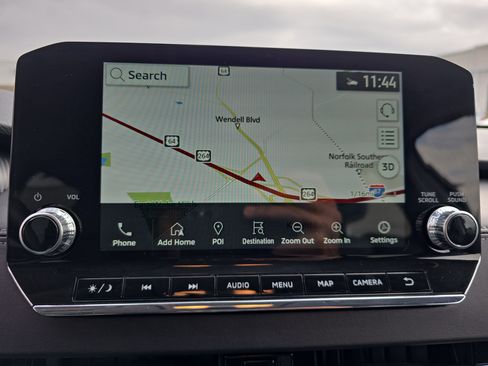 Used 2024 Mitsubishi Outlander SEL image 25