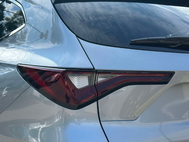 Certified 2026 Acura MDX w/ Advance Package AWD/4WD image 11