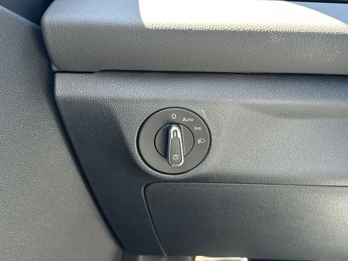 New 2025 Volkswagen Jetta Sport image 22