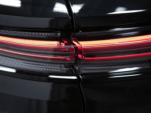 Certified 2026 Porsche Cayenne S AWD/4WD image 16