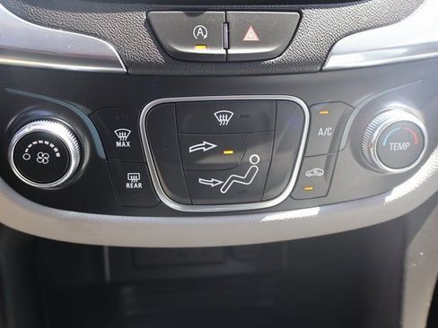Used 2023 Chevrolet Equinox LT AWD/4WD image 29
