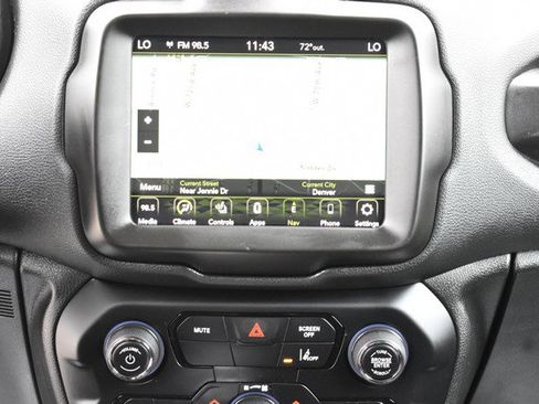 Used 2022 Jeep Renegade Latitude w/ Convenience Group image 19