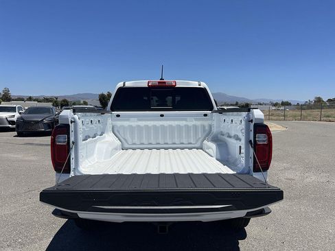 New 2026 GMC Canyon Elevation RWD image 26