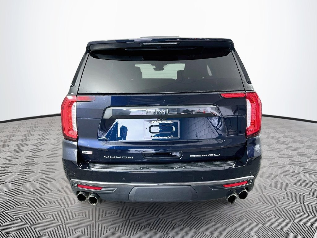 Used 2024 GMC Yukon Denali Ultimate w/ LPO, Floor Liner Package AWD/4WD image 11