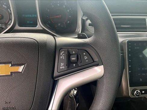 Used 2015 Chevrolet Camaro LS RWD image 12