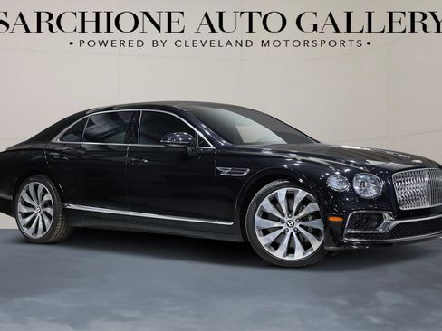 Used 2020 Bentley Flying Spur W12 image 1