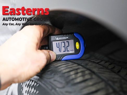 Used 2023 Kia Seltos EX image 29