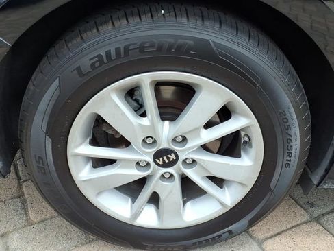 Used 2016 Kia Optima LX FWD image 10