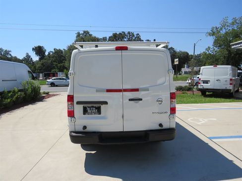 Used 2020 Nissan NV 2500 S image 14