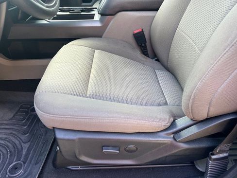 Used 2020 Ford F250 XLT w/ XLT Premium Package image 15