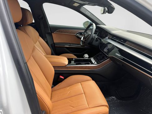 Used 2025 Audi A8 L 3.0T AWD/4WD image 16