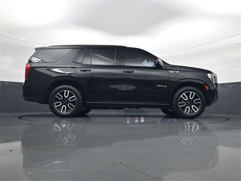 Used 2021 GMC Yukon AT4 w/ AT4 Premium Plus Package image 25