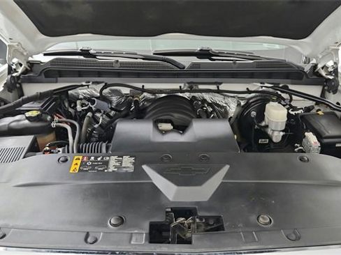 Used 2018 Chevrolet Silverado 1500 LT w/ All Star Edition image 25