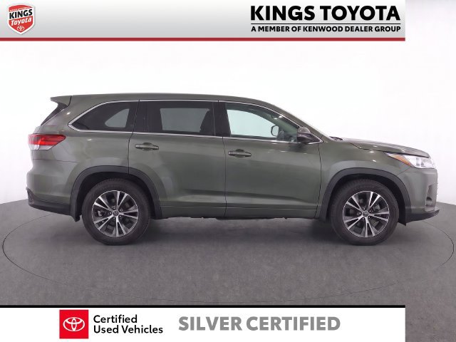 Certified 2018 Toyota Highlander Plus AWD/4WD image 10
