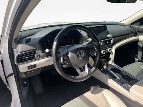 Used 2021 Honda Accord EX-L image 11