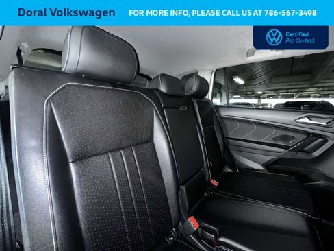 Certified 2023 Volkswagen Tiguan SE FWD image 26