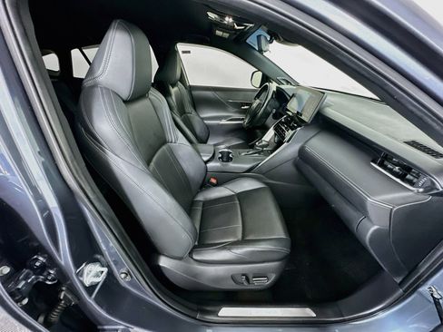 Used 2021 Toyota Venza Limited AWD/4WD image 33