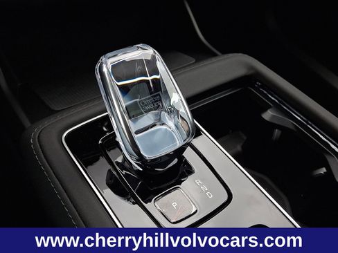 New 2026 Volvo XC90 B6 Plus w/ Protection Package Premier image 10