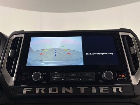 Used 2025 Nissan Frontier SV w/ SV Convenience Package RWD image 26