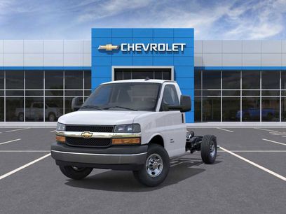 New 2025 Chevrolet Express 3500 w/ Power Convenience Package