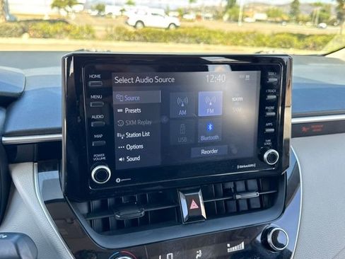 Used 2022 Toyota Corolla LE image 11