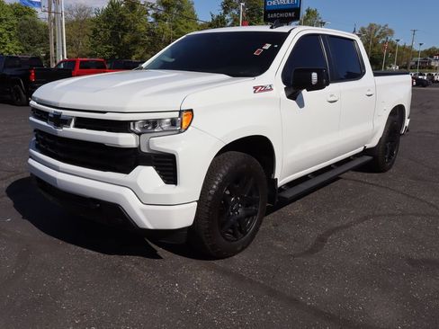 Used 2023 Chevrolet Silverado 1500 RST w/ Convenience Package II AWD/4WD image 26