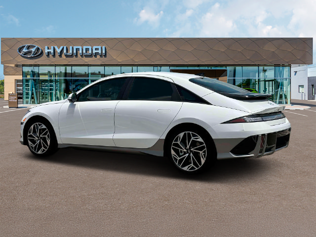 New 2025 Hyundai Ioniq 6 SEL RWD image 4