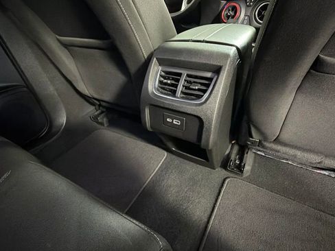 Used 2023 Chevrolet Blazer LT FWD image 29