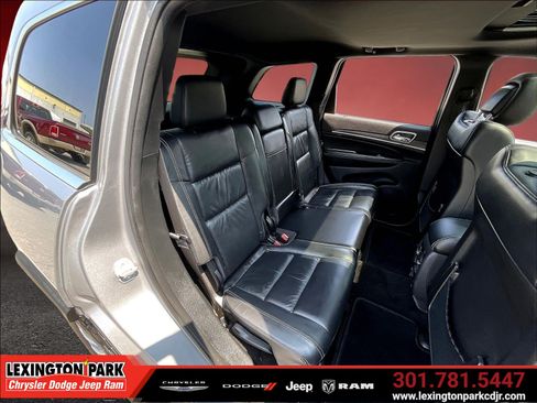Used 2015 Jeep Grand Cherokee Limited AWD/4WD image 24