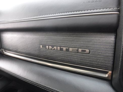 Used 2019 RAM 1500 Limited image 28