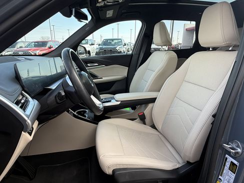 Used 2023 BMW X1 xDrive28i image 7